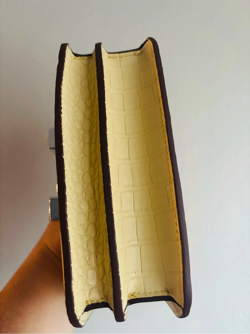 Designer Style Croc-embossed Shoulder Bag with Silver Hardware 19cm DISCOUNT